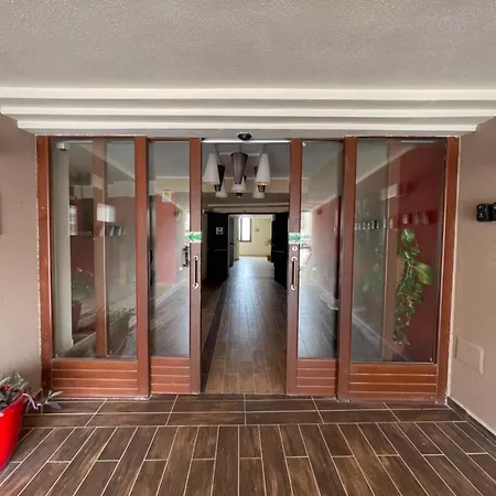 Gli Di Francuzzo דירה טאולאדה